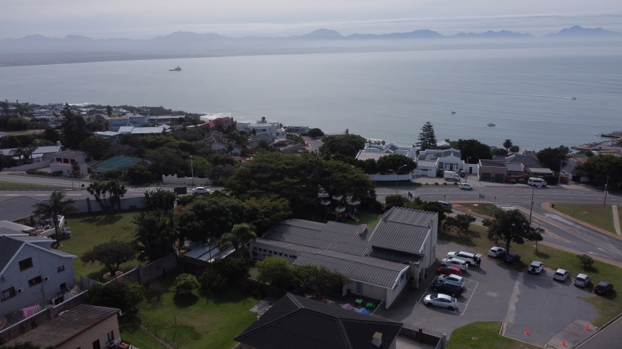 3 Bedroom Property for Sale in Mossel Bay Central Western Cape